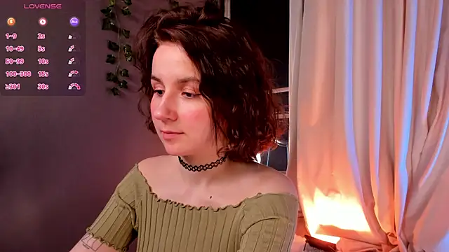 Snapshot of mind_game chatting on February 6, 12:37 pm mind game online show from February 6, 12:37 pm