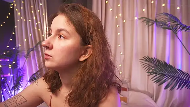 Snapshot of mind_game chatting on November 19, 6:02 am mind game online show from November 19, 6:02 am