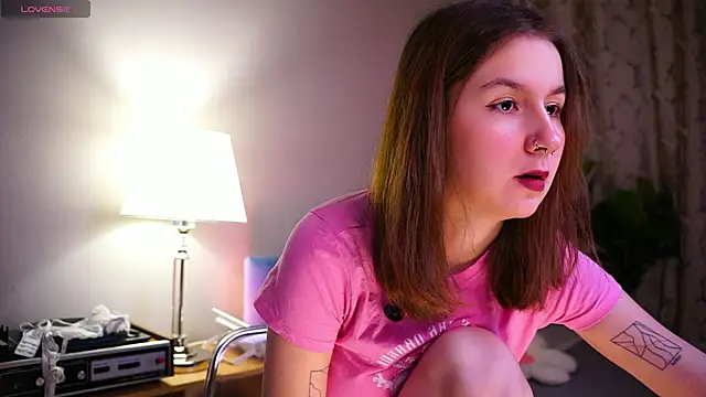 Snapshot of mind_game chatting on November 30, 6:06 am mind game online show from November 30, 6:06 am