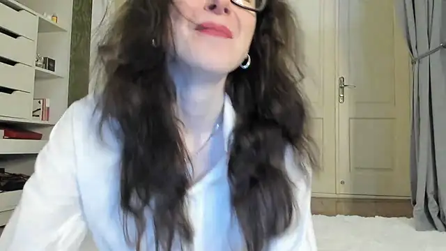 Snapshot of Baby_Jewel chatting on January 17, 11:06 am Baby Jewel online show from January 17, 11:06 am