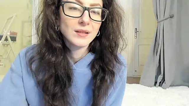 Snapshot of Baby_Jewel chatting on February 11, 11:10 am Baby Jewel online show from February 11, 11:10 am