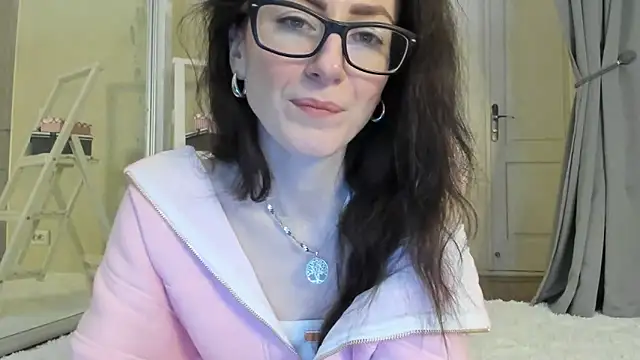 Snapshot of Baby_Jewel chatting on February 23, 11:11 am Baby Jewel online show from February 23, 11:11 am