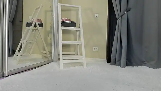 Snapshot of Baby_Jewel chatting on October 2, 10:11 am Baby Jewel online show from October 2, 10:11 am