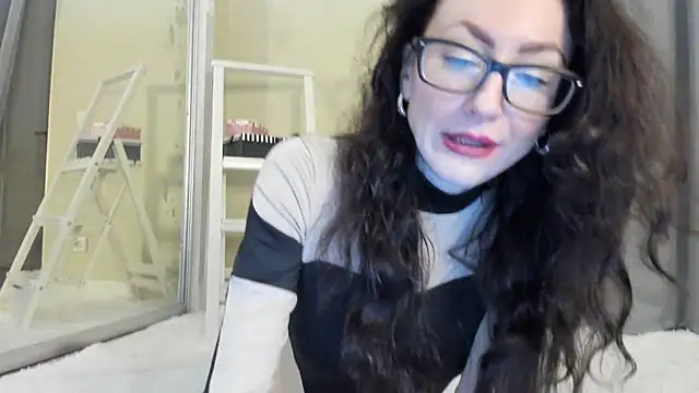 Snapshot of Baby_Jewel chatting on October 25, 10:12 am Baby Jewel online show from October 25, 10:12 am