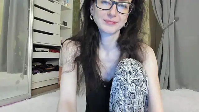 Snapshot of Baby_Jewel chatting on October 28, 11:14 am Baby Jewel online show from October 28, 11:14 am