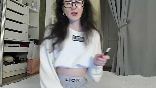 Snapshot of Baby_Jewel chatting on November 20, 11:10 am Baby Jewel online show from November 20, 11:10 am