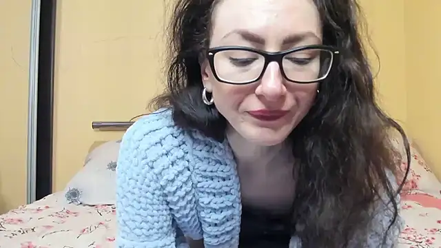 Snapshot of Baby_Jewel chatting on December 5, 12:25 pm Baby Jewel online show from December 5, 12:25 pm