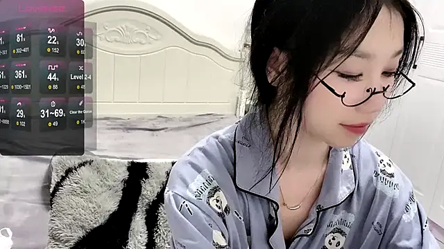 MMiao-66u online show from February 1, 9:08 pm