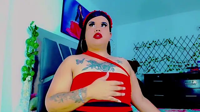 Snapshot of nauthyvalentina chatting on December 11, 12:54 am nauthyvalentina online show from December 11, 12:54 am