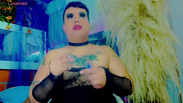 nauthyvalentina online show from April 12, 2:33 pm