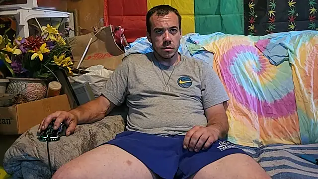 Snapshot of ScubaStevex chatting on June 5, 3:40 pm ScubaStevex online show from June 5, 3:40 pm