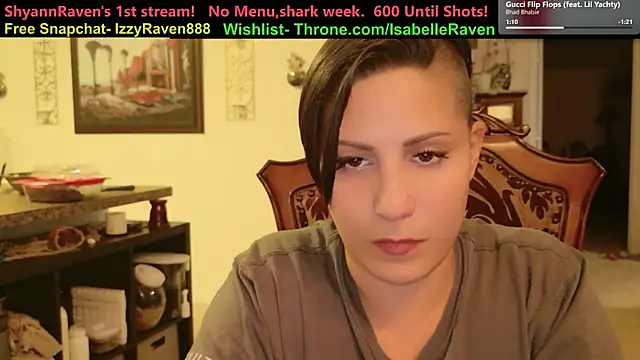Snapshot of IsabelleRaven chatting on June 26, 1:54 am IsabelleRaven online show from June 26, 1:54 am