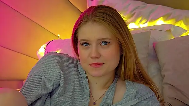 Snapshot of SelinSwarovski chatting on March 3, 11:14 pm SelinSwarovski online show from March 3, 11:14 pm