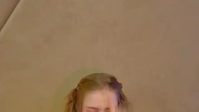 Snapshot of SelinSwarovski chatting on September 10, 5:24 pm SelinSwarovski online show from September 10, 5:24 pm