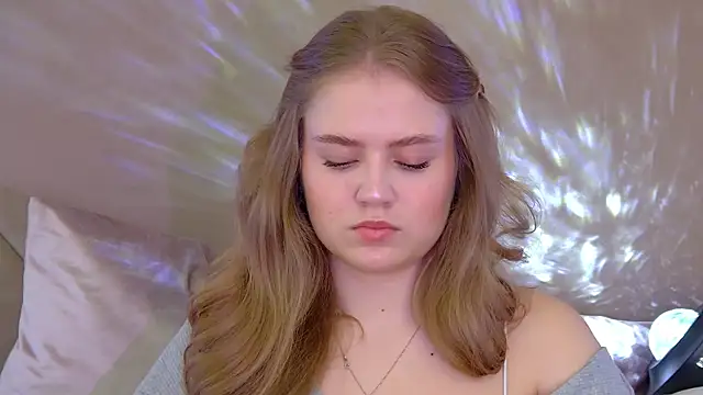 Snapshot of SelinSwarovski chatting on October 20, 4:51 pm SelinSwarovski online show from October 20, 4:51 pm