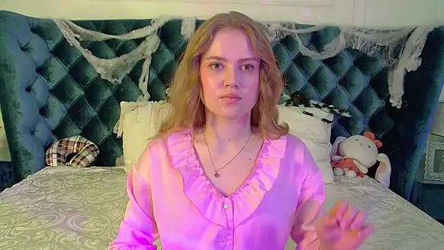 Snapshot of SelinSwarovski chatting on October 30, 6:08 pm SelinSwarovski online show from October 30, 6:08 pm