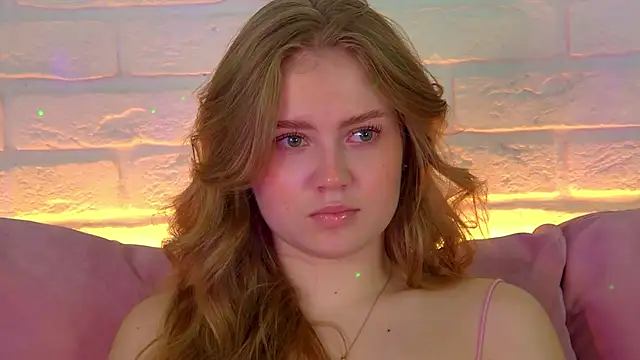 Snapshot of SelinSwarovski chatting on November 4, 8:19 pm SelinSwarovski online show from November 4, 8:19 pm