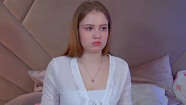 Snapshot of SelinSwarovski chatting on December 3, 5:11 pm SelinSwarovski online show from December 3, 5:11 pm