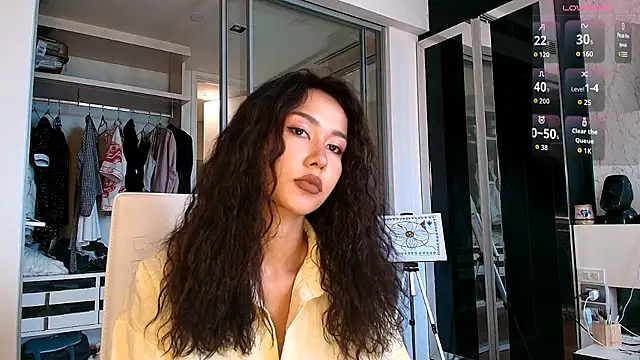 Snapshot of Melissa_Mone chatting on July 19, 6:28 am Melissa Mone online show from July 19, 6:28 am