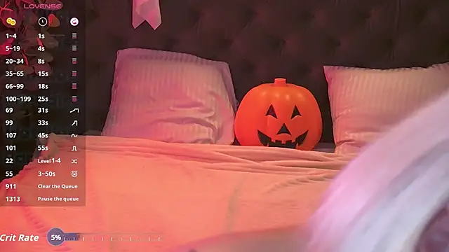 ZaraReignn online show from October 26, 8:37 pm