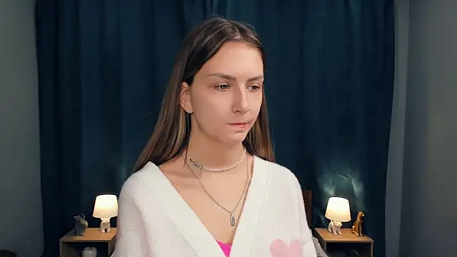 Snapshot of MayBennett chatting on January 12, 6:05 pm MayBennett online show from January 12, 6:05 pm