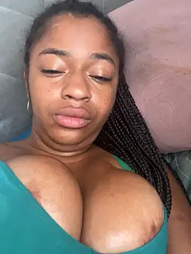 Snapshot of sexyebonyvip1 chatting on January 11, 4:57 pm sexyebonyvip1 online show from January 11, 4:57 pm