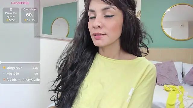 Snapshot of elissa_iris chatting on February 4, 8:13 am elissa iris online show from February 4, 8:13 am