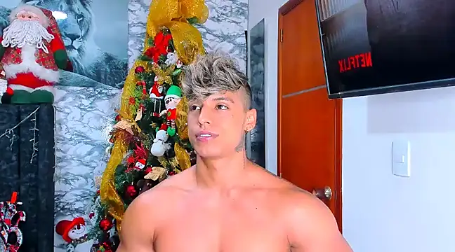 Owen Muzcle online show from December 20, 8:12 pm