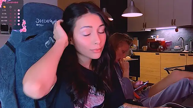 KatiKate online show from November 3, 5:14 pm