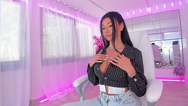 missdiamond  online show from April 25, 8:17 am