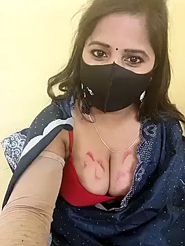 Snapshot of Simran-Kudi chatting on January 19, 7:57 am Simran-Kudi online show from January 19, 7:57 am