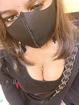 Snapshot of Simran-Kudi chatting on February 1, 7:57 am Simran-Kudi online show from February 1, 7:57 am