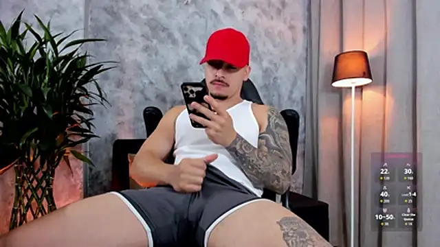 boyc022  online show from April 17, 1:25 pm