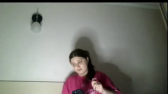 Snapshot of kila_lo chatting on November 24, 8:19 pm kila lo online show from November 24, 8:19 pm