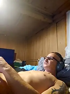 Snapshot of bottom_cumdump chatting on November 1, 11:40 pm bottom cumdump online show from November 1, 11:40 pm