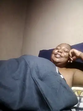 bustyboobs6 online show from November 10, 7:13 pm