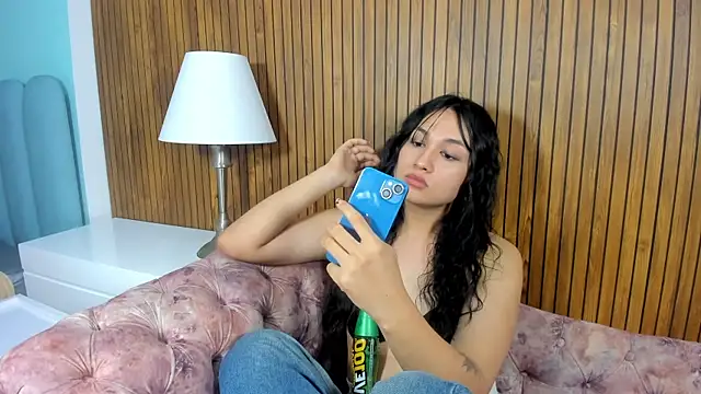 Snapshot of lana_boomer chatting on January 18, 1:08 am lana boomer online show from January 18, 1:08 am