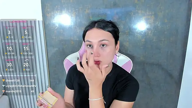 Snapshot of lana_boomer chatting on November 30, 8:13 pm lana boomer online show from November 30, 8:13 pm