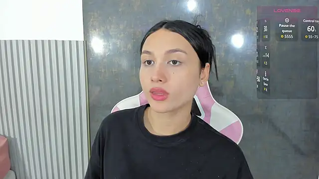 lana boomer online show from February 19, 8:05 pm