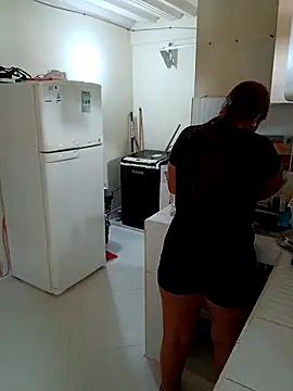 Stylevoluptuousvycky online show from November 4, 7:35 pm