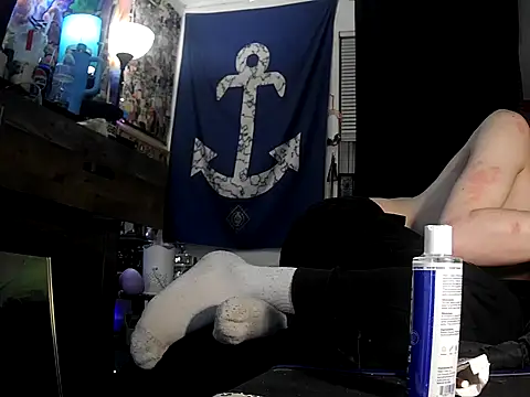 Snapshot of ATwinkie chatting on February 3, 7:46 am ATwinkie online show from February 3, 7:46 am