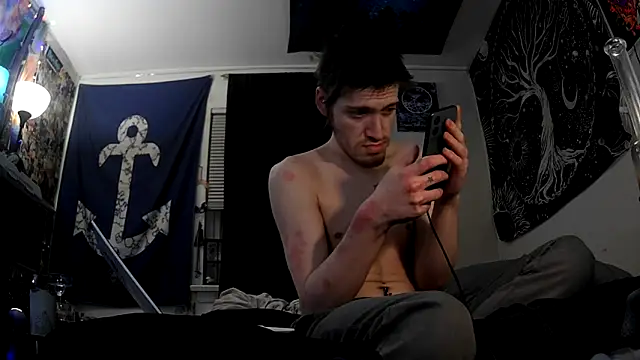 Snapshot of ATwinkie chatting on February 7, 12:03 am ATwinkie online show from February 7, 12:03 am