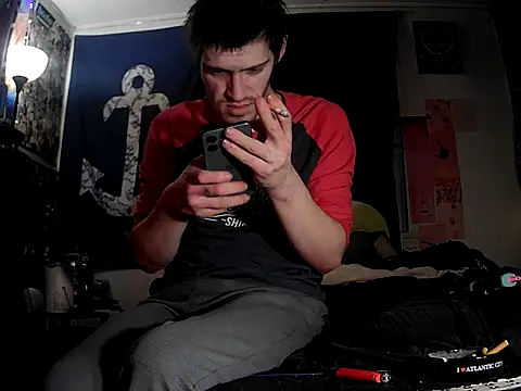 Snapshot of ATwinkie chatting on February 9, 4:49 am ATwinkie online show from February 9, 4:49 am