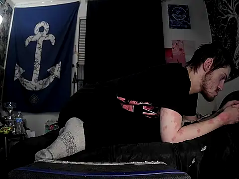 Snapshot of ATwinkie chatting on February 28, 8:59 am ATwinkie online show from February 28, 8:59 am