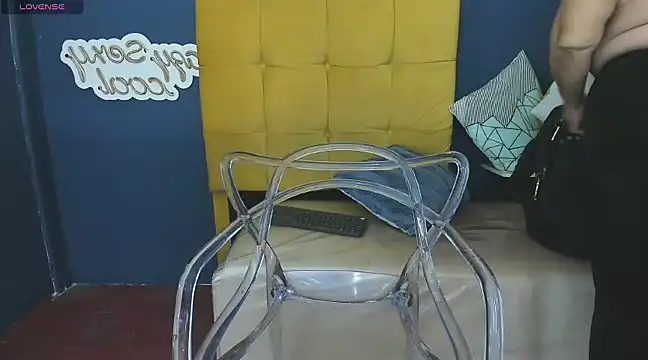 renata milf  online show from January 17, 12:10 pm