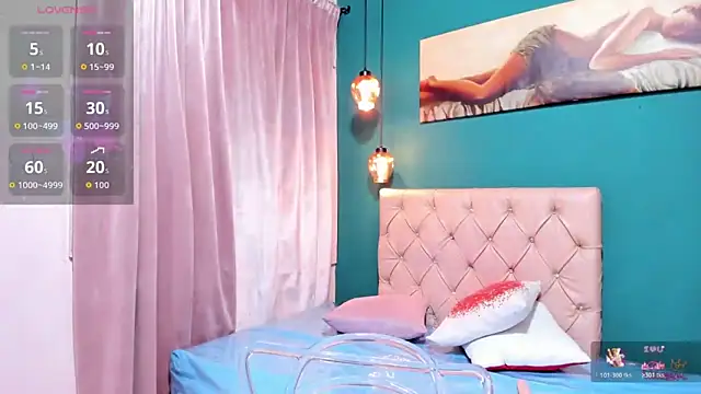 renata milf  online show from April 10, 11:59 am