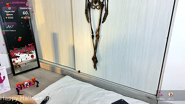 cutehanna1 online show from October 29, 7:59 pm