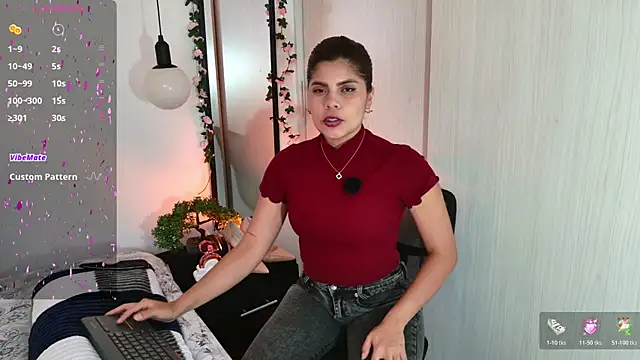 cutehanna1 online show from February 19, 7:21 pm