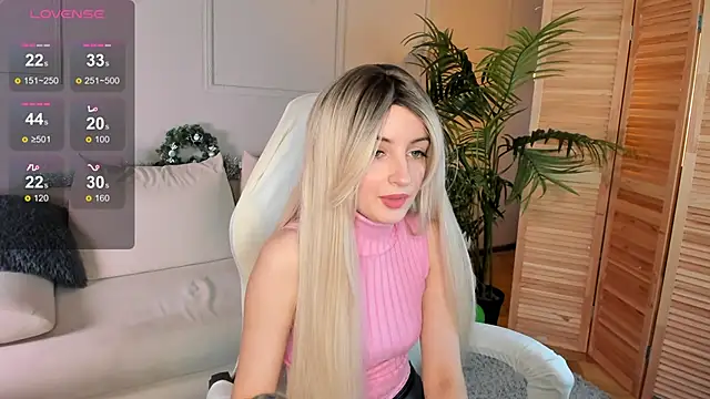 Snapshot of Katty_Lights chatting on December 29, 10:56 am Katty Lights online show from December 29, 10:56 am