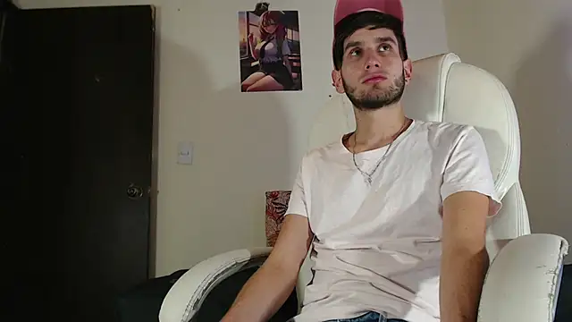 Snapshot of Thhiago_tay chatting on December 21, 12:20 am Thhiago tay online show from December 21, 12:20 am